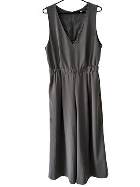 Uniqlo Grey Wide Leg Crop Jumpsuit Size M